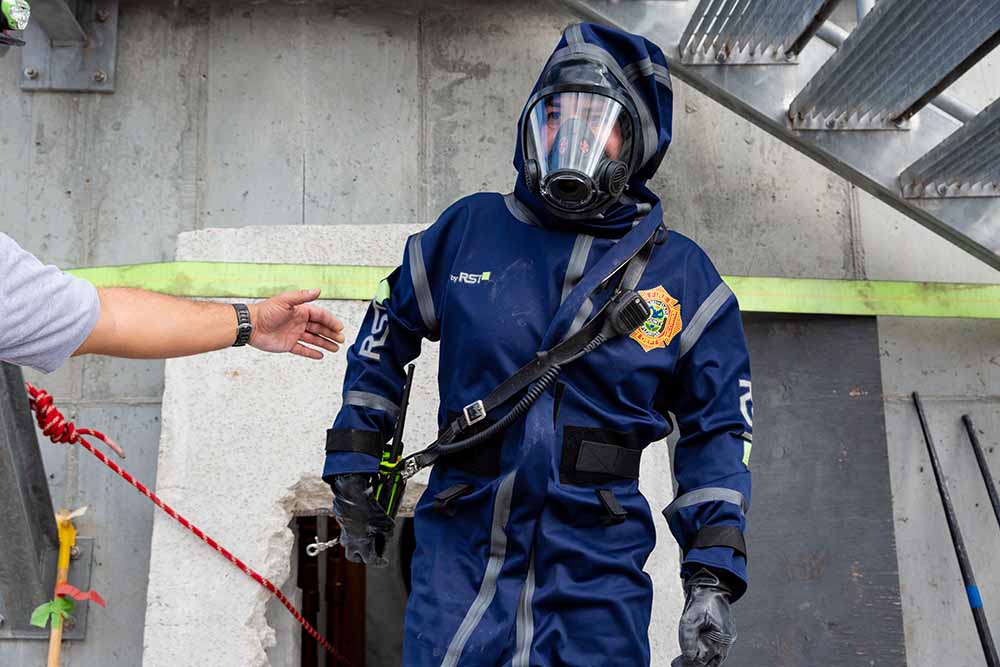 Dermon核<a href='http://m.swschina.com/Ppzq/rst.html'>輻射防護服</a>-1