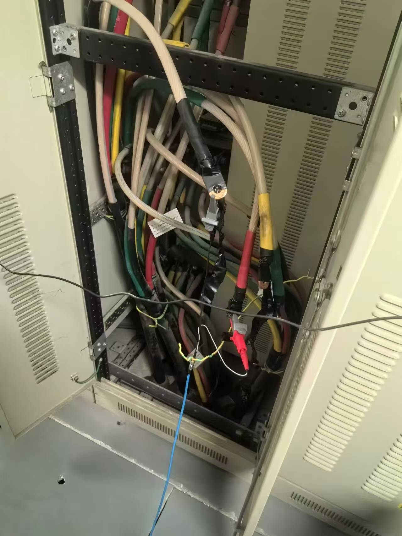 電纜故障檢測(cè)現(xiàn)場(chǎng)