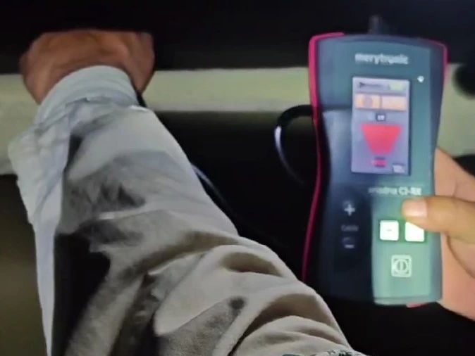 <a href='http://m.swschina.com/Cpzx/dianlanceshiyi/ariadna.html'>Ariadna CI</a>電纜帶電識別儀 <a href='http://m.swschina.com/Cpzx/dianlanceshiyi/ariadna.html'>Ariadna CI</a>電纜帶電識別儀