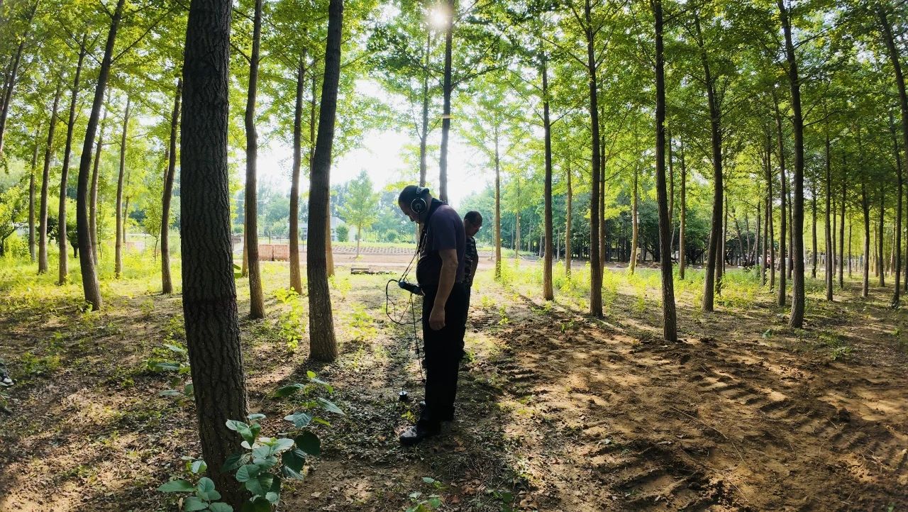 大海聽漏儀檢測(cè)現(xiàn)場(chǎng)