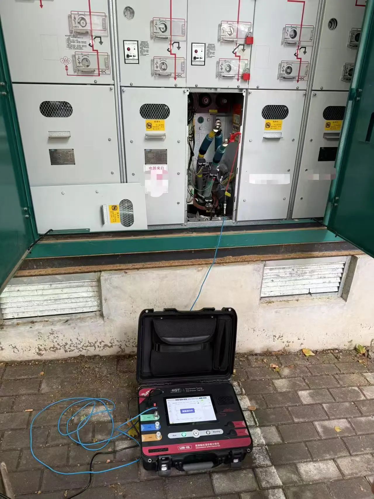 UR-15 電纜寬頻阻抗譜缺陷定位儀 UR-15 電纜寬頻阻抗譜缺陷定位儀